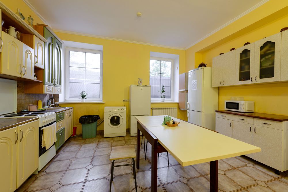 Новий хостел у Києві Метро Оболонь / Почайна ( Петрівка ) Встигни !-4-555.biz.ua