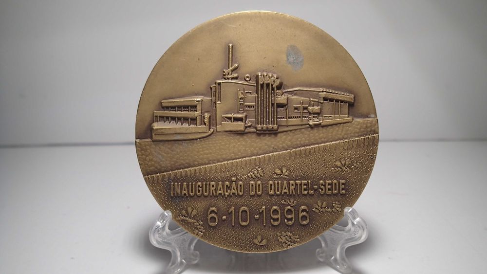 Medalha de Bronze dos Bombeiros Voluntários de Camarate