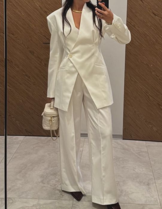 Костюм Lili Mager білий піджак Katimo The coat