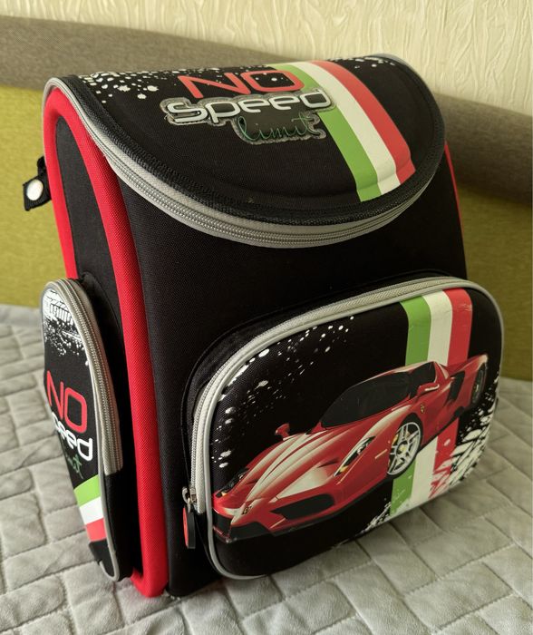 Рюкзак шкільний