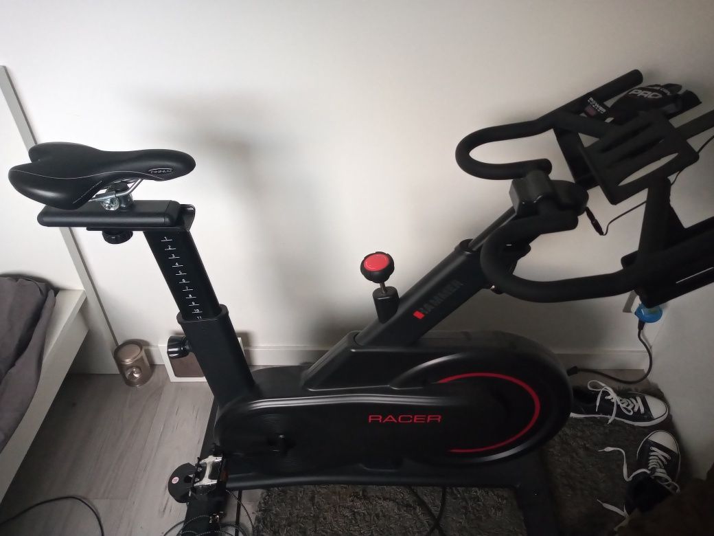 Rower spinningowy stacjonarny HAMMER RACE ( magnetyczny )
