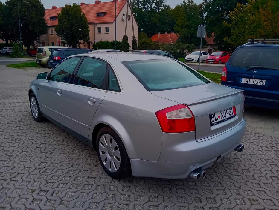 Fajne Audi A4 2.0 B6 Xenony Alu 16  zobacz warto z DE