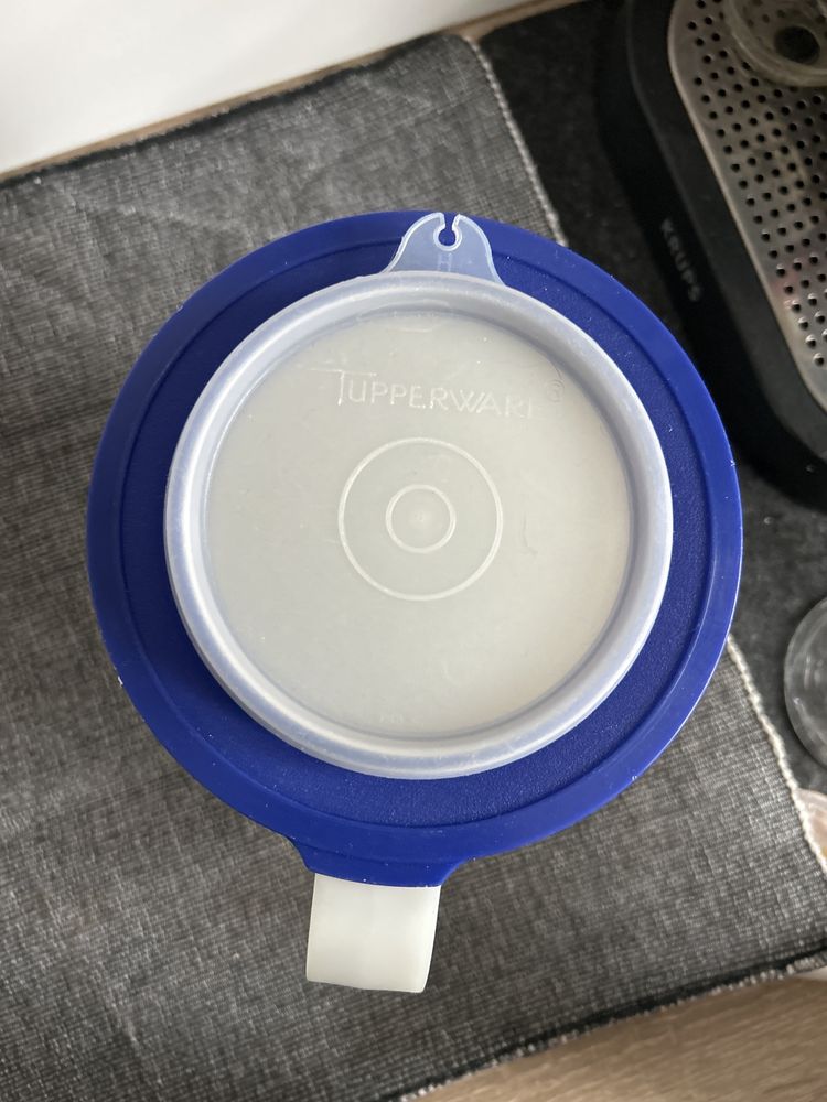 Tupperware pojemnik do miksowania i miarka do 1200 ml