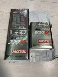 Продам масло Motul 20w/60. В наличии 6л.