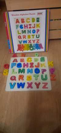 Układanka alfabet kolory