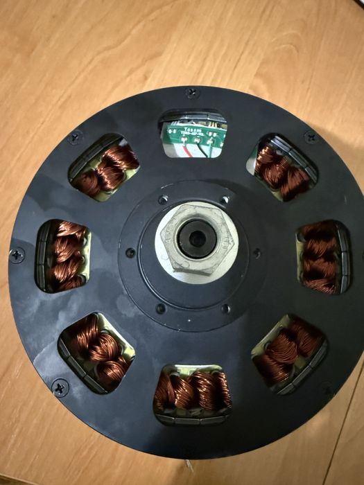 Продам электродвигатель