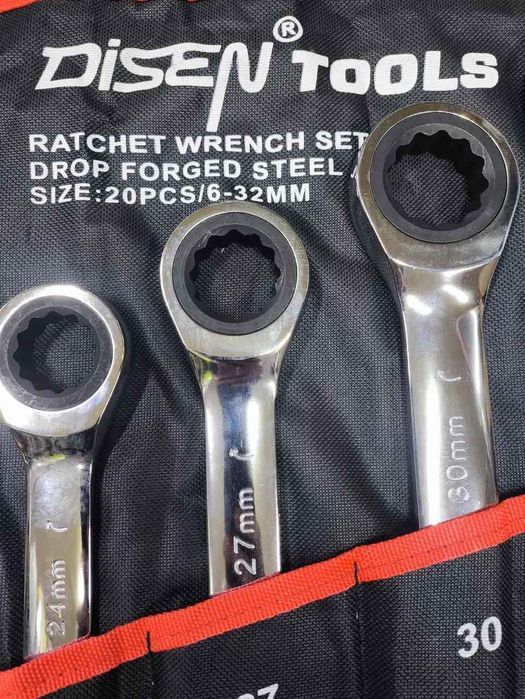 Набір ключів з тріщоткою карданом набор ключей с трещеткой DISEN 6-32