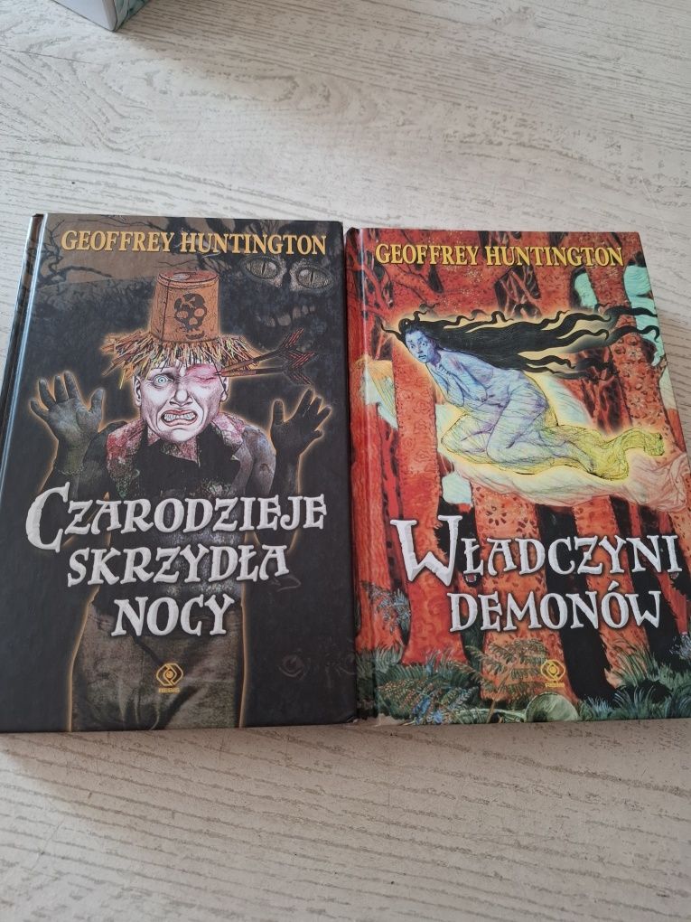 Geoffrey Huntington czarodzieje skrzydła nocy