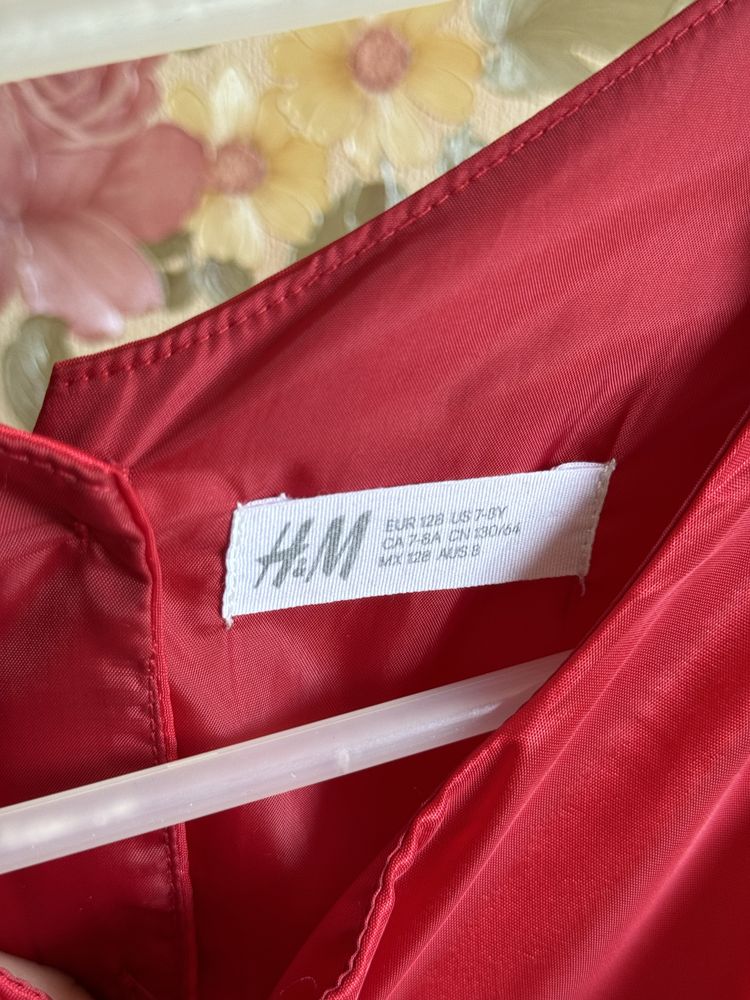 Платье H&M 7-8 лет 128см