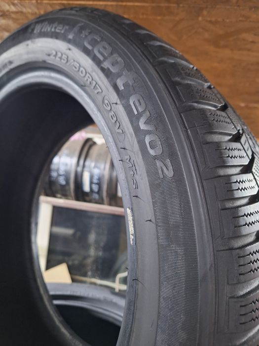 225/50 R17 Hankook комплект