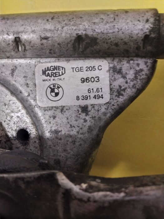 Motor Limpa vidros com Estrutura BMW E36 318TDS Ano 1995