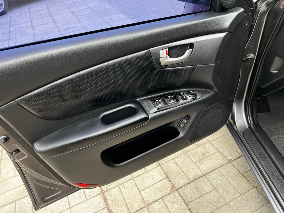 Продам Kia Magentis 2008г., 2.0 газ/бензин, автомат. Обмен, Лизинг