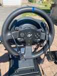 Zestaw simracingowy Trustmaster T300 + shifter,stojak,pedały