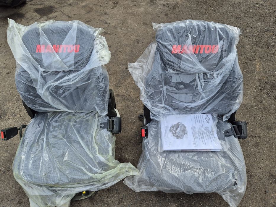 Fotel pneumatyczny operatora Manitou Comfort Range.