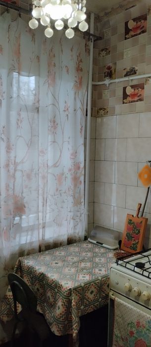 Сдам 1 комнатную квартиру в центре по ул.Мира 9 : 2 этаж (очень тепла)