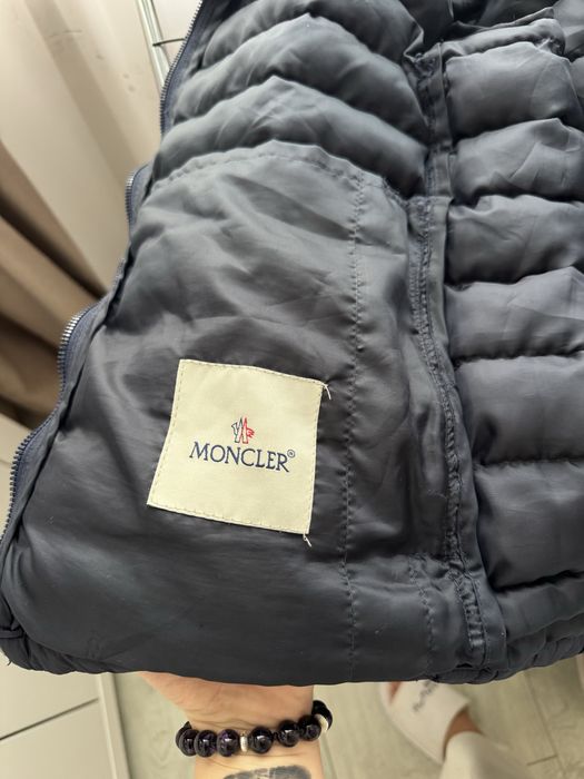 Пуховик Moncler
