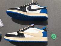 Jordan1Retro Low OG SP Fragment x Travis Scott R.39
