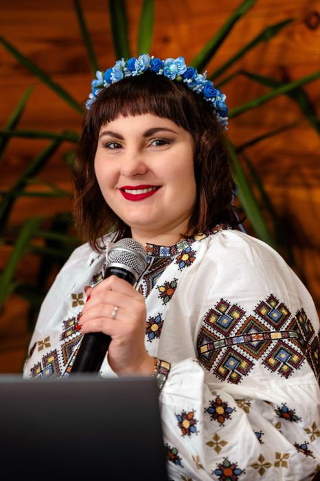 Солістка-вокалістка на ваше свято