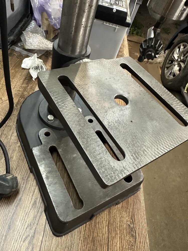 Сверлильний станок Einhell sb401