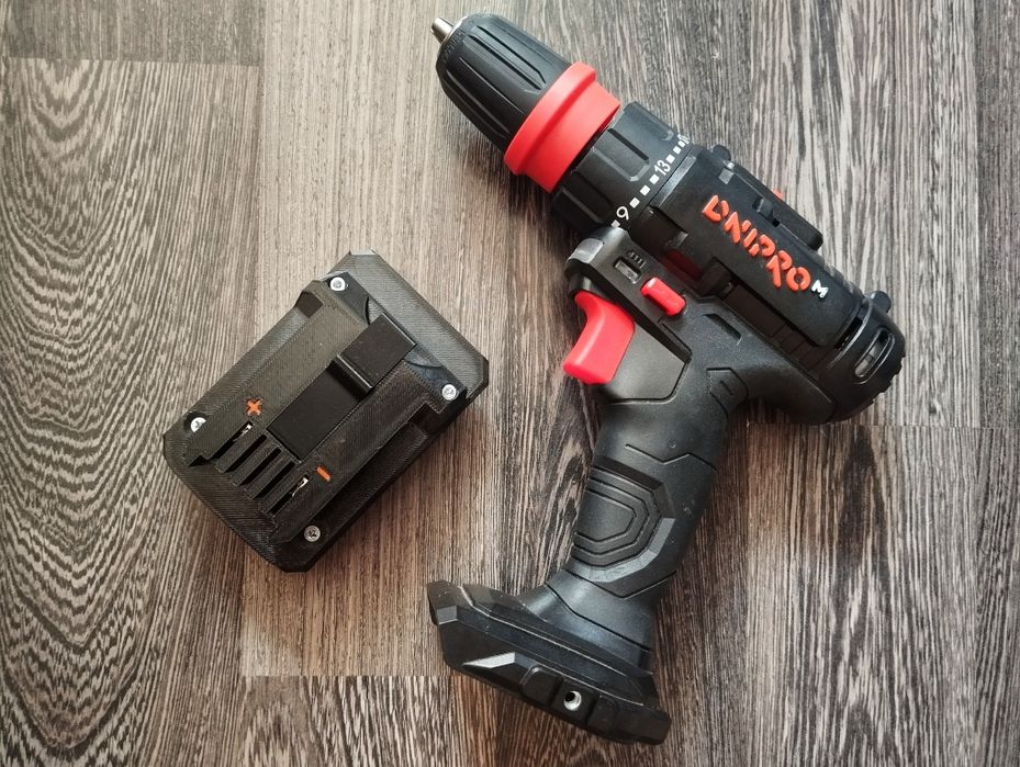 Адаптер перехідник акумулятор Black Decker на інструмент Dnipro-M 20V