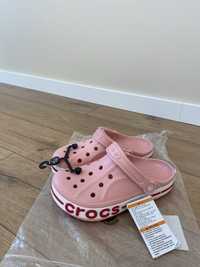 Тапочки Crocs женсикие тапочки