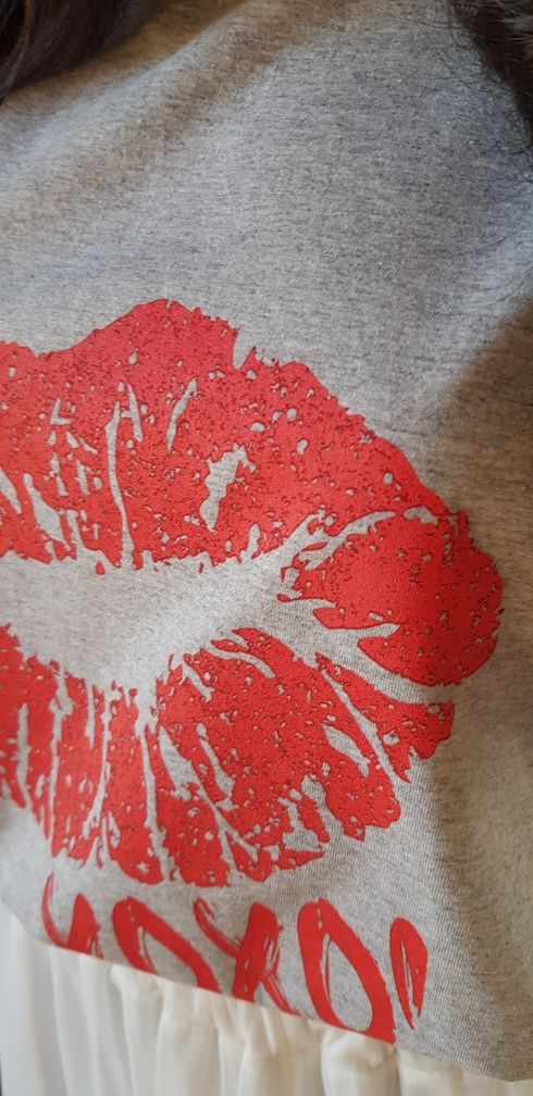 T-shirt 38 M nowy bawełna usta lips szary grey