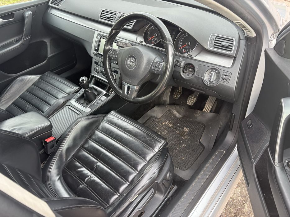 В Житомирі VW Passat B7 2013 1.6дизель праве кермо не розмитнений Жито