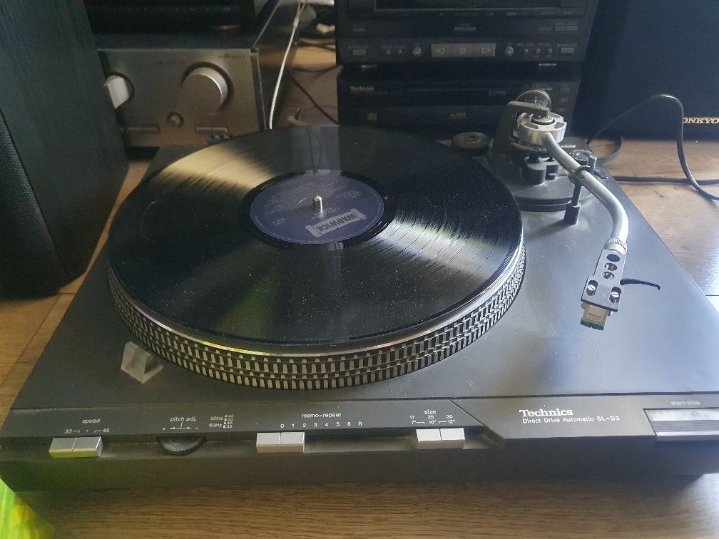 Kultowy gramofon technicsa SL -D3 direct drive