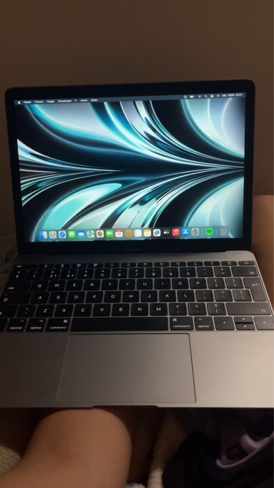 Macbook 12-inch 2017