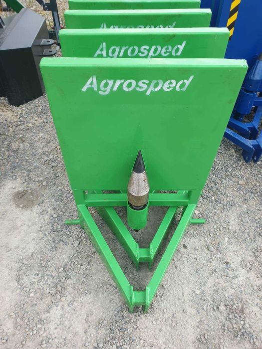 Łuparka świder do drewna AGROSPED na wałek WOM