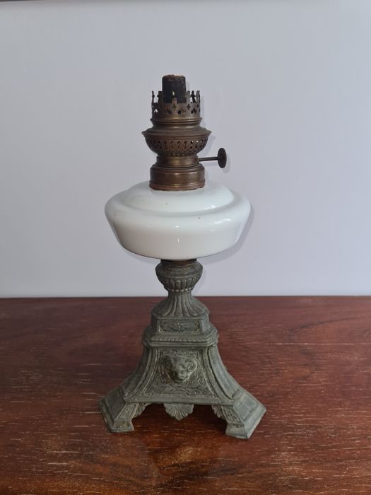 Candeeiro a petróleo