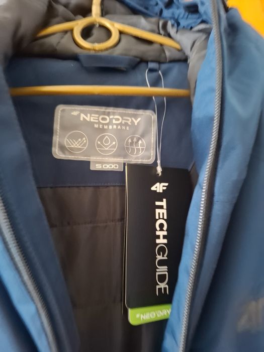 Kurtka męska narciarska firma 4F rozmiar XL granatowa