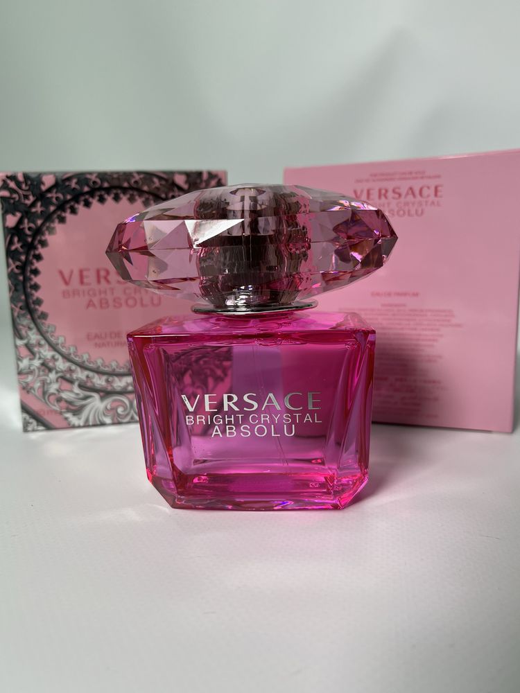 Парфумована вода Versace Bright Crystal Absolu