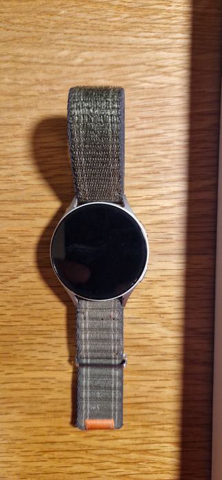 Samsung Galaxy Watch 7 LTE – Como Novo!