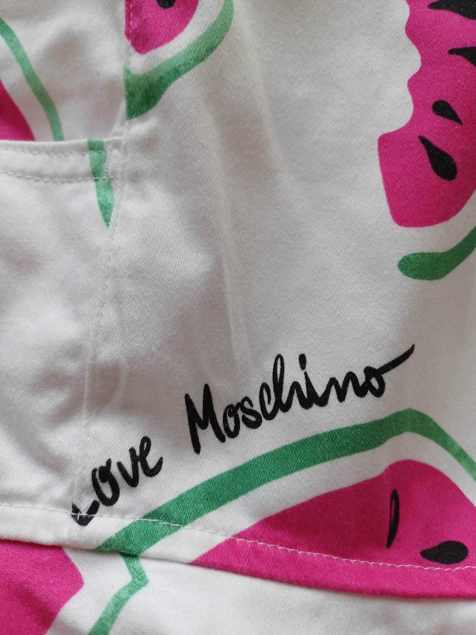 Piękne białe szorty w arbuzy Love Moschino rozm. S/M