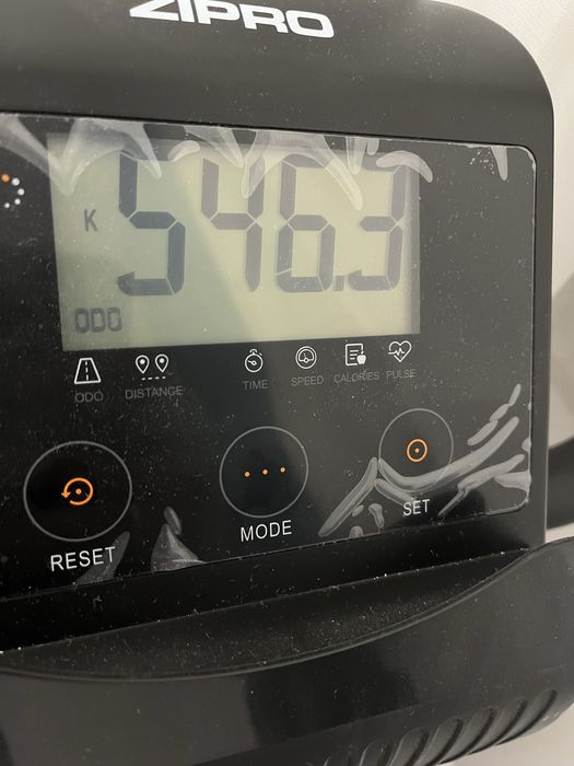 Rower stacjonarny Zipro Beat RS - mało uzywany