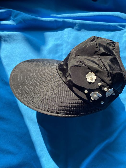 Daszek przeciwsłoneczny