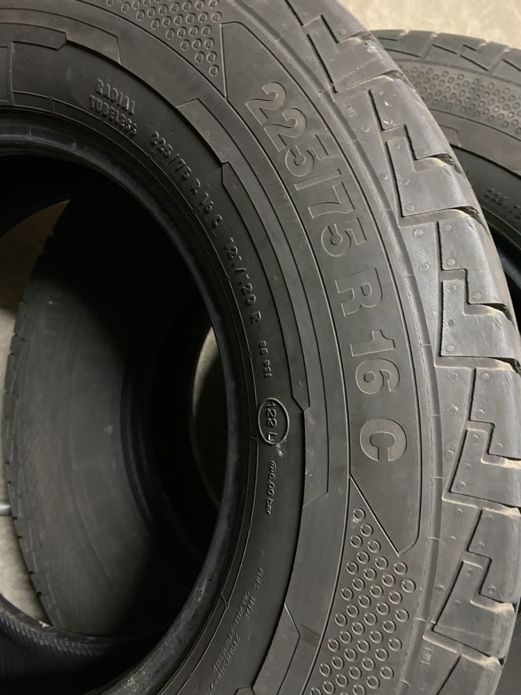 Continental contivan 225/75R16C