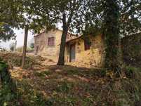 Casa de Aldeia para restaurar em Tanhel