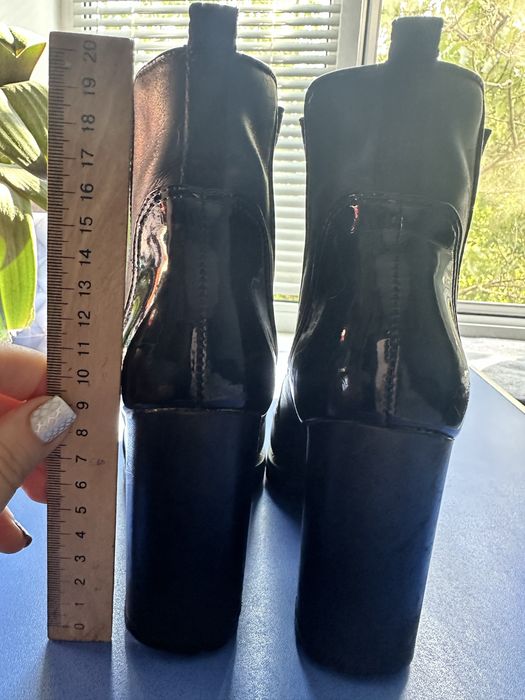 Чоботи жіночі Arezzo