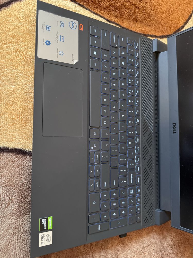 Laptop gamingowy DELL G15 5510