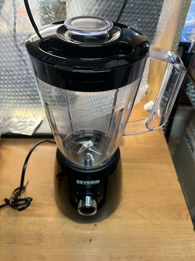 Blender kielichowy severin