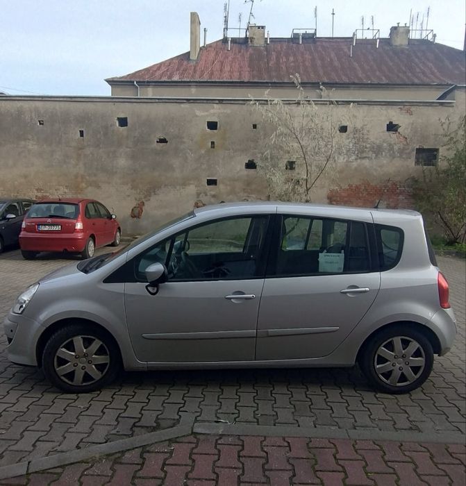 2009 Renault Modus 1.6 benzyna automat 82 112km