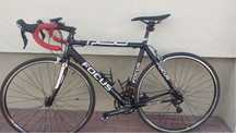 Rower szosowy focus karbon