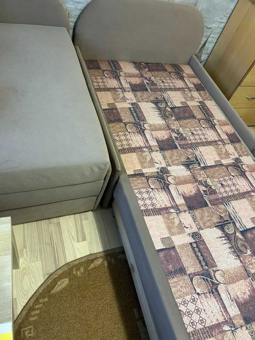 Розкладні крісла- ліжка