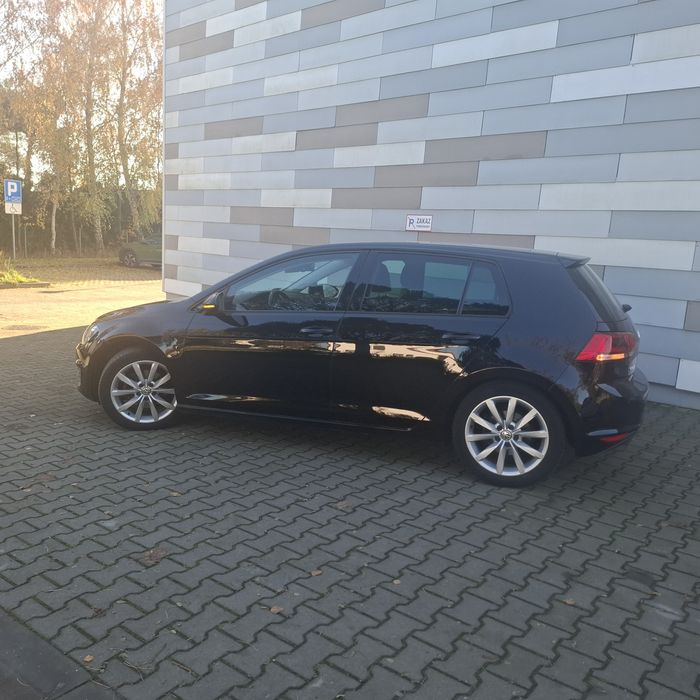 Sprzedam volkswagen Golf 7.  Salon Polska serwis 100%.