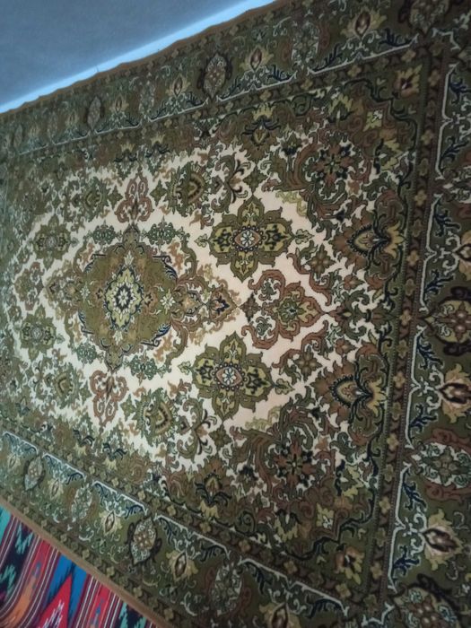 Продам килим з натуральної сировини