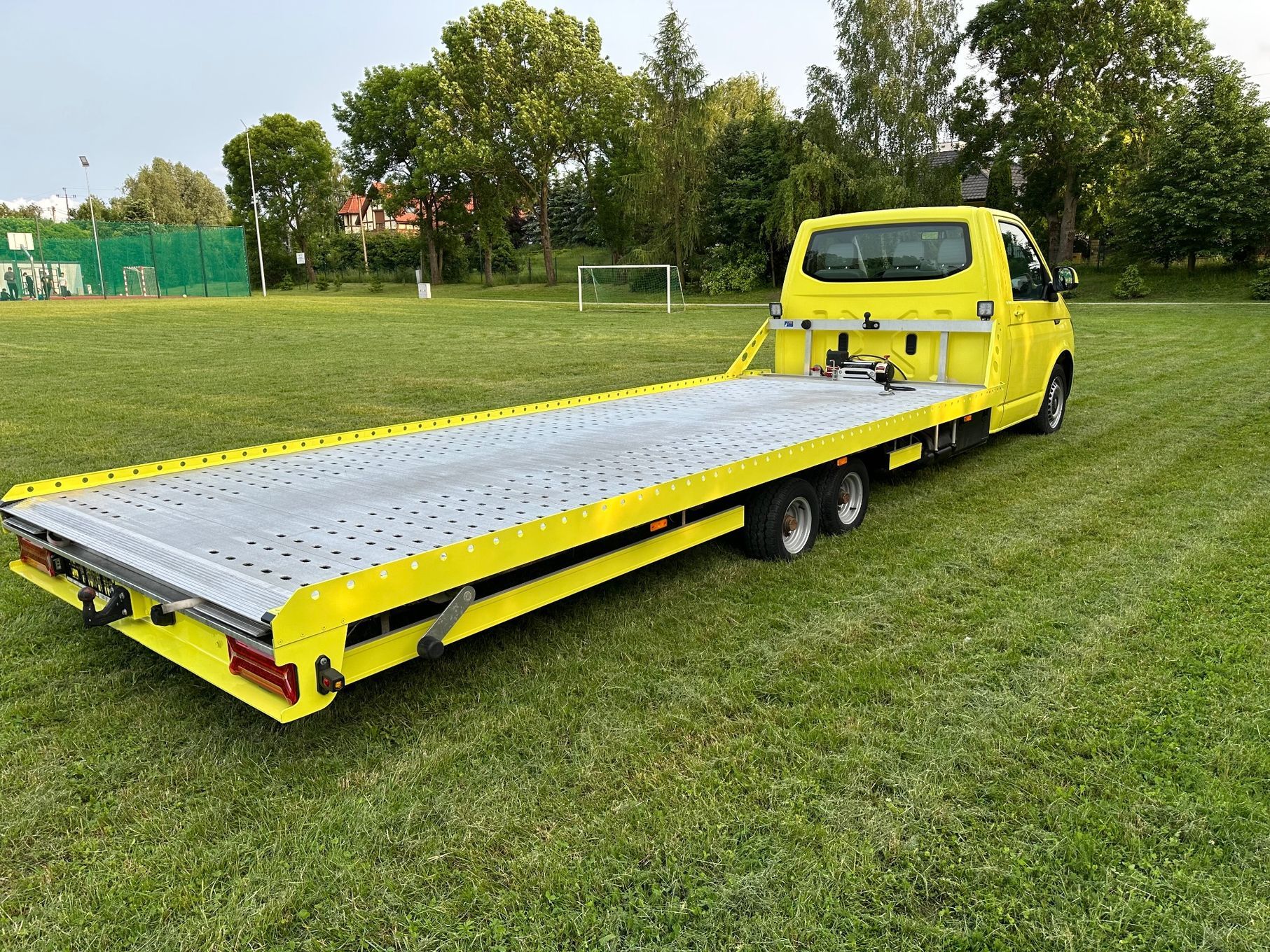 Volkswagen Transporter  Autolaweta T5/T6 1.9tdi 6 Bieg jużjade