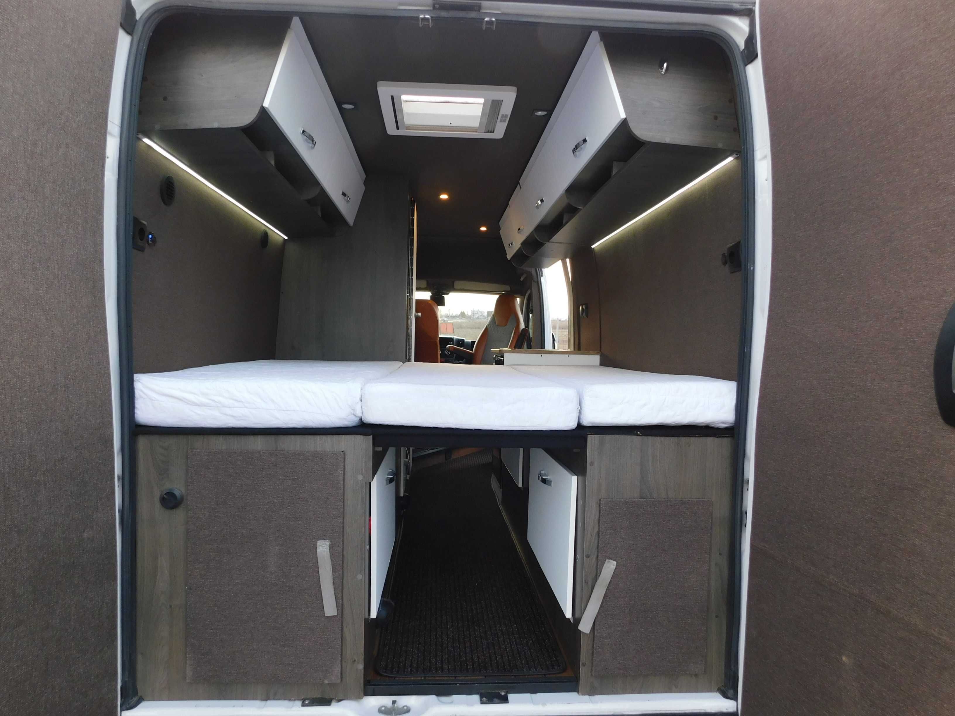 Wynajem Camper Campervan 2x Klima łóżko 190x190