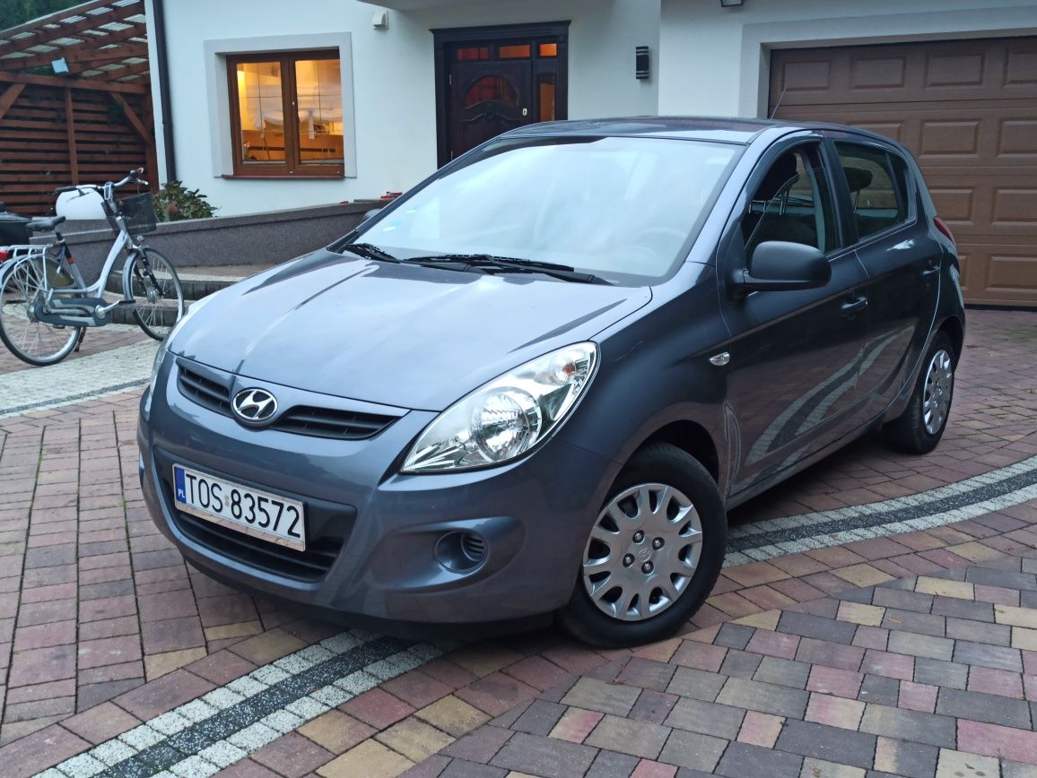 Hyundai i20_1.2 benzyna_Stan Idealny_Sprowadzony z Niemiec